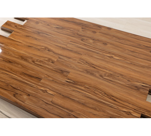 Глянцевый ламинат 12мм 33 класс Mostflooring High Glossy 11910 Орех